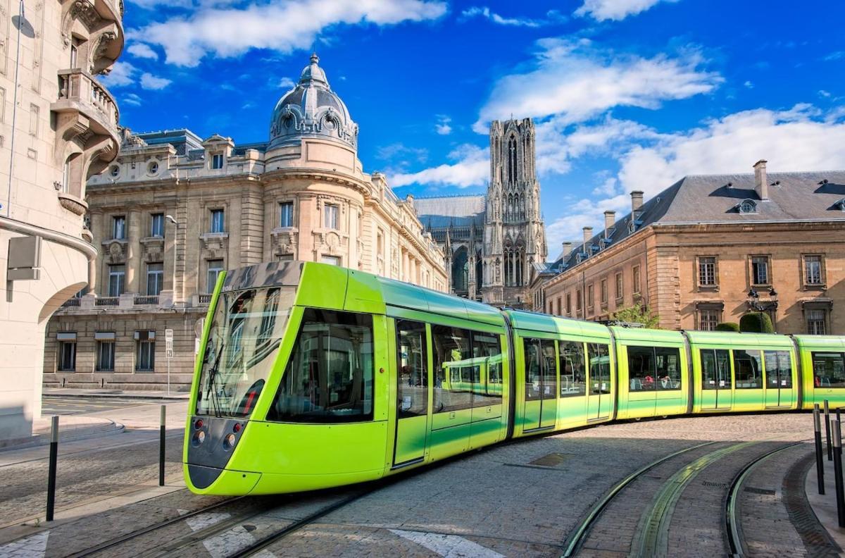 Escapade Parisienne A - Sejour Confortable Et Chic Appartement Reims
